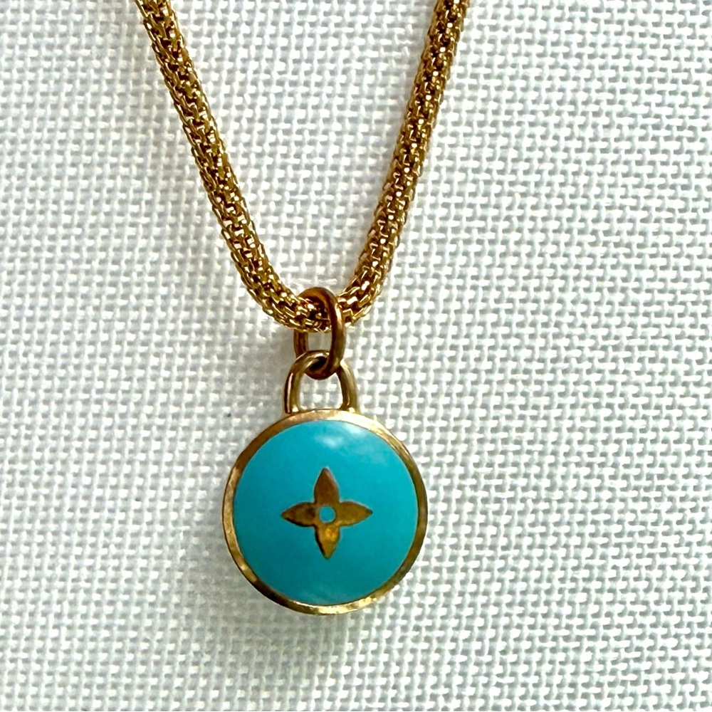Authentic Louis Vuitton Pendant